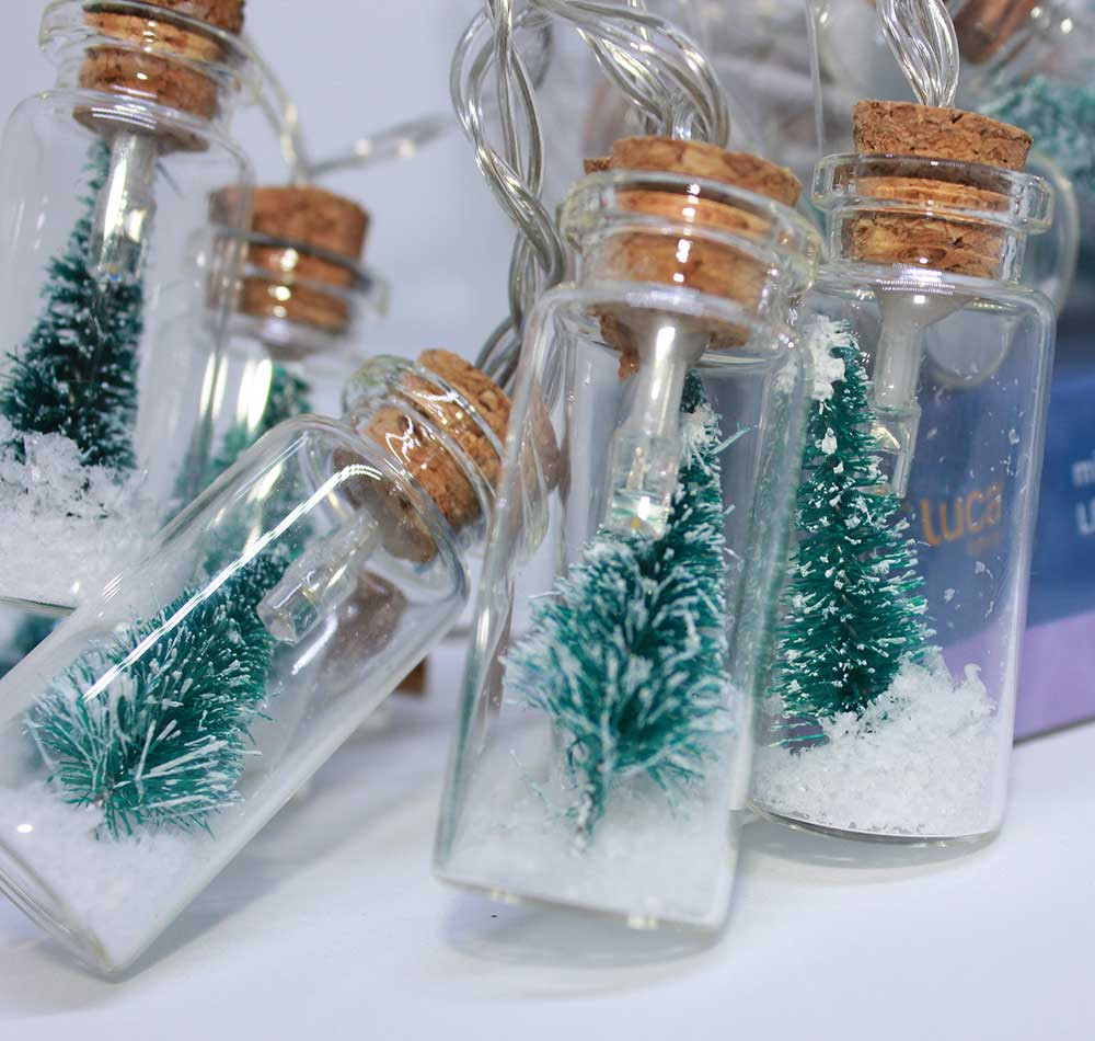 Flaske lyskæde med juletræ